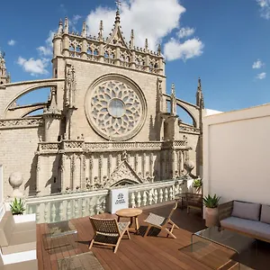 Apartment Puerta Catedral, Seville
